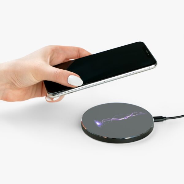 Lightning Strike | Fast Wireless Charger | Dark Grey - Image 4
