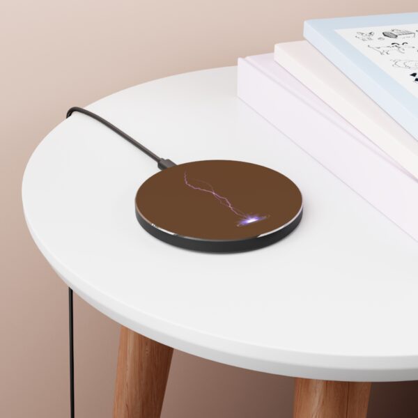 Wireless Charger | Lightning Strike Fast Charger | Brown - Image 3